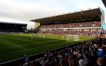 足協杯中脫 足協杯中脫